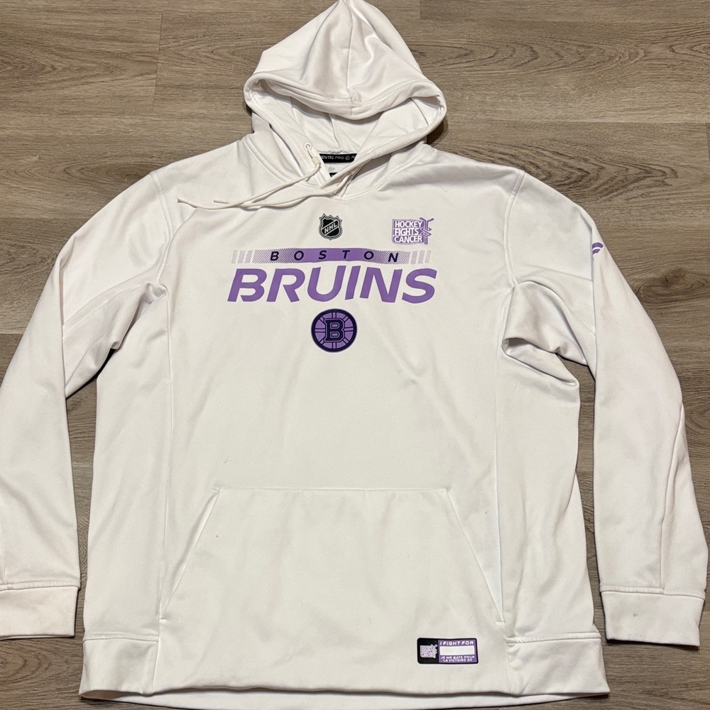 Fanatics Boston Bruins Hockey Fights Cancer Hoodie